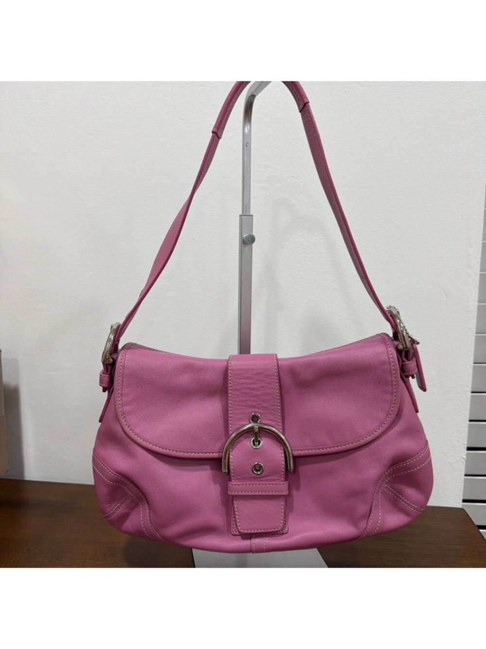Coach 9248 MEDIUM Vintage Barbie Pink Y2K Soho Flap Leather Shoulder Bag EUC